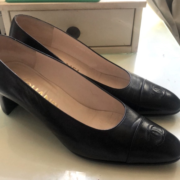 Vintage Chanel Heels - Picture 1 of 8